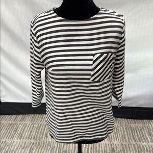 Merona Black and White Boxy 3/4 Sleeve Tee